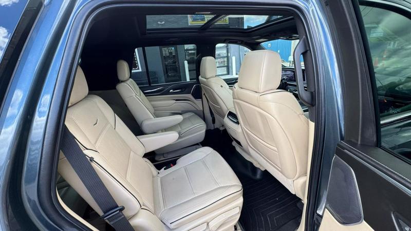 2021 Cadillac Escalade 4WD Premium Luxury