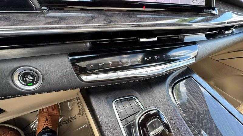 2021 Cadillac Escalade 4WD Premium Luxury