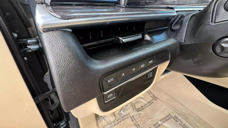 2021 Cadillac Escalade 4WD Premium Luxury