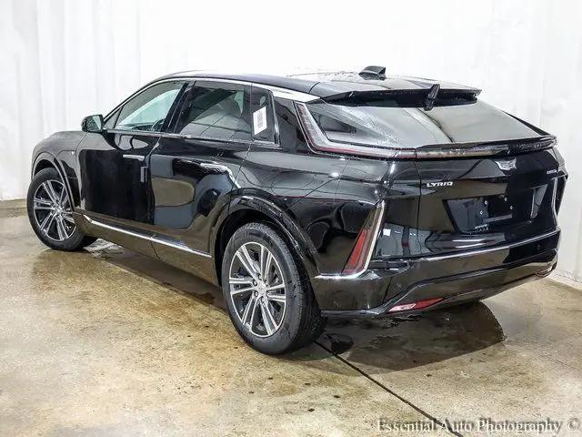 2025 Cadillac iQ Luxury w/1SD