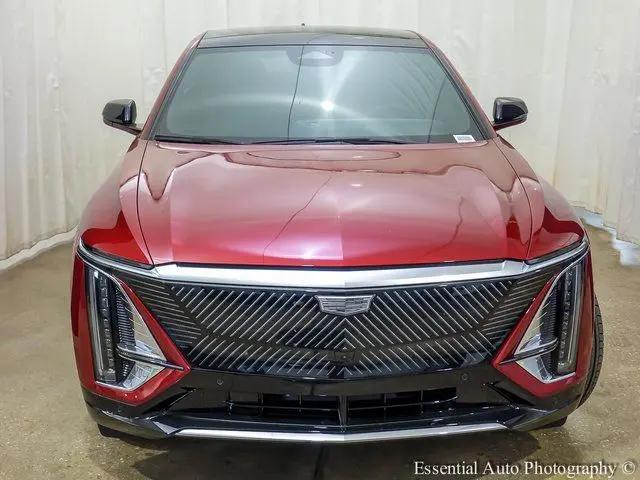 2025 Cadillac iQ Luxury w/1SD