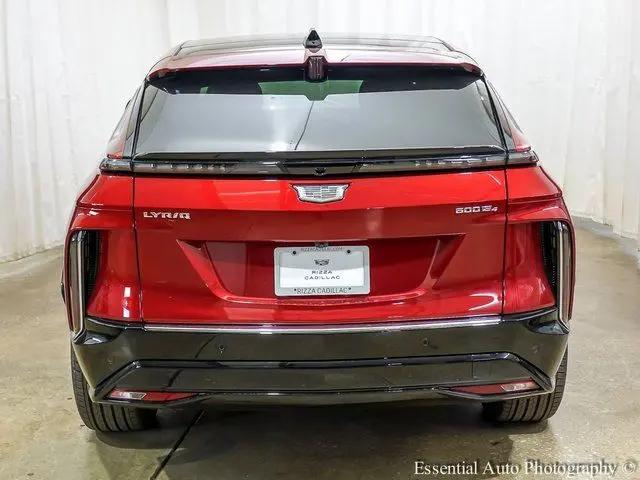 2025 Cadillac iQ Luxury w/1SD