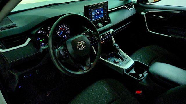 2021 Toyota RAV4 Hybrid XLE