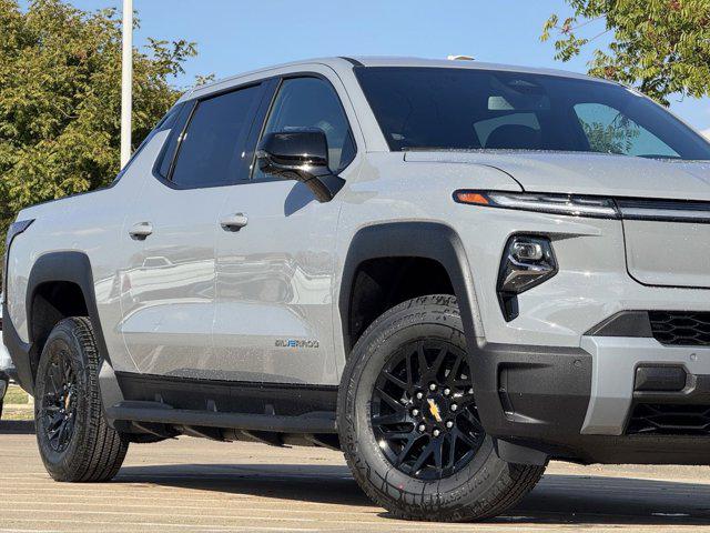 2025 Chevrolet Silverado EV LT