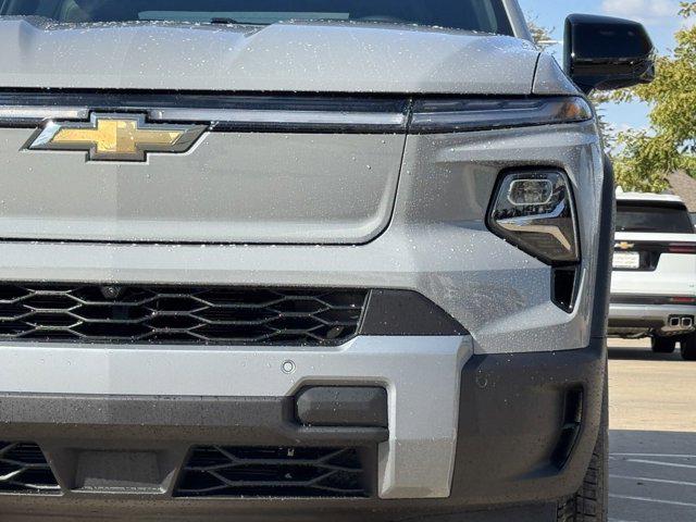 2025 Chevrolet Silverado EV LT