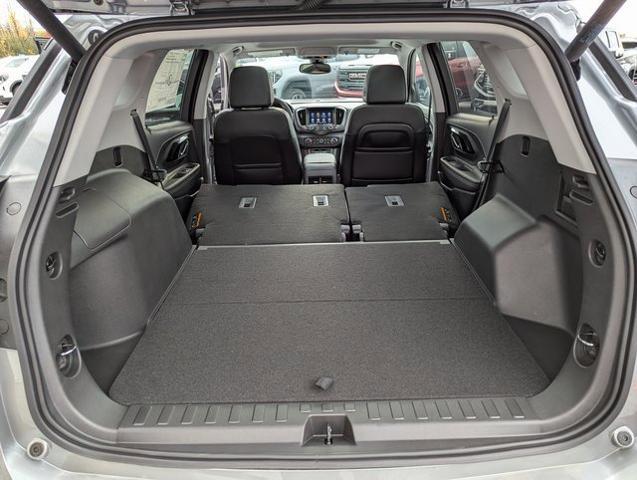 2024 GMC Terrain AWD AT4