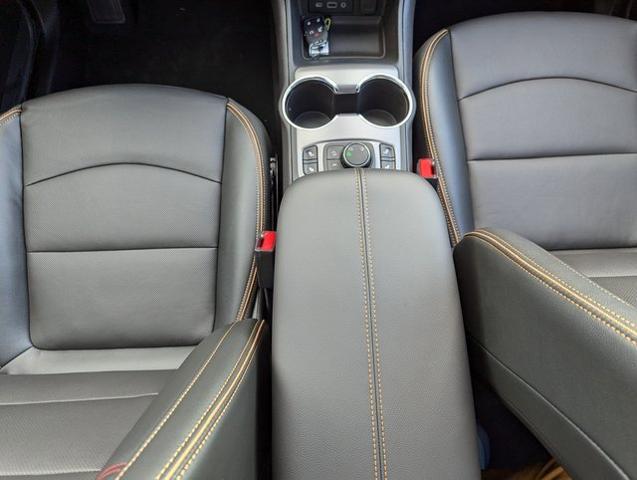 2024 GMC Terrain AWD AT4