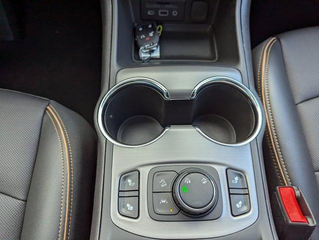2024 GMC Terrain AWD AT4