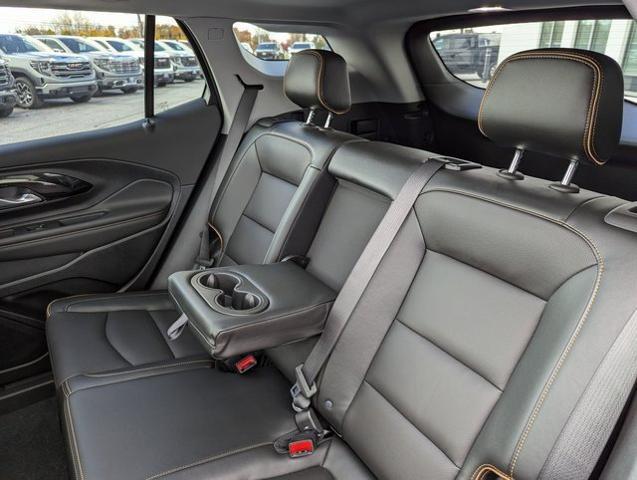 2024 GMC Terrain AWD AT4