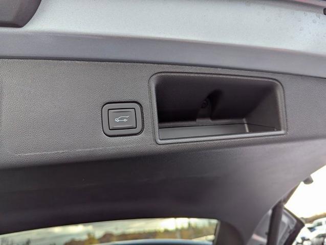 2024 GMC Terrain AWD AT4
