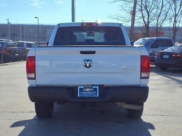 2022 Ram 1500 Classic Tradesman Crew Cab 4x4 5'7" Box
