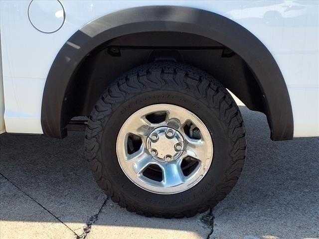 2022 Ram 1500 Classic Tradesman Crew Cab 4x4 5'7" Box