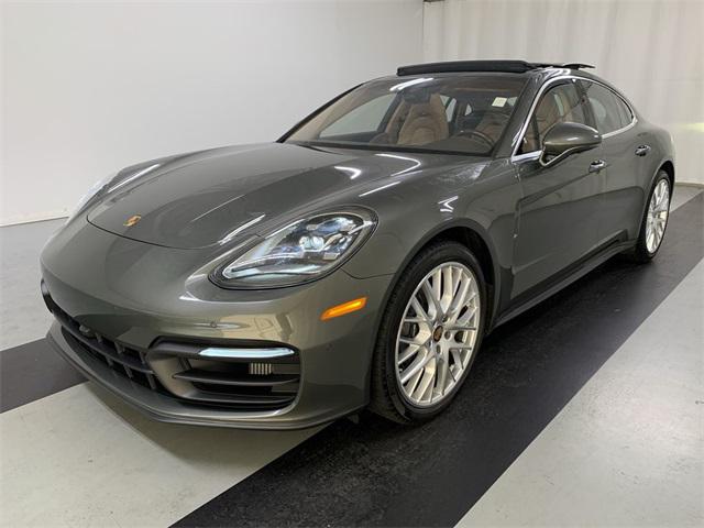 2022 Porsche Panamera