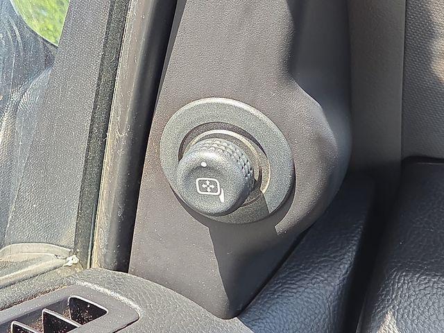 2012 Lincoln MKZ Base
