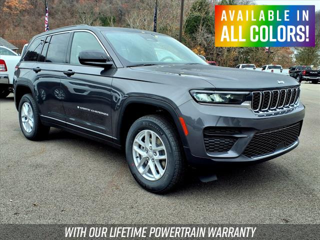 2025 Jeep Grand Cherokee GRAND CHEROKEE LAREDO X 4X4