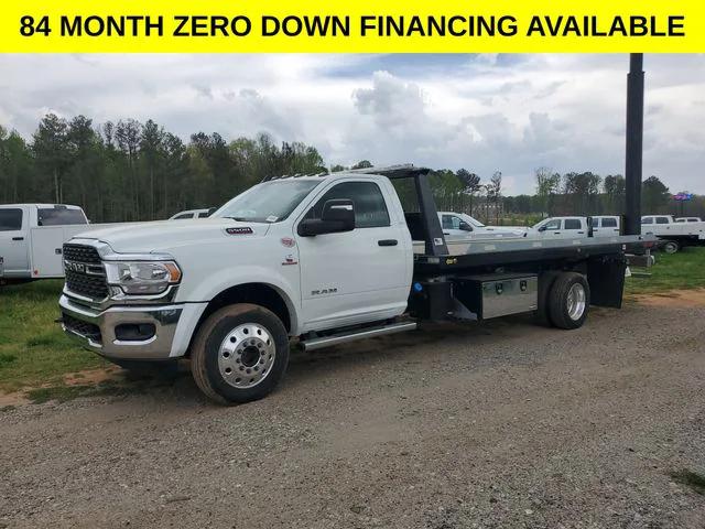 2024 RAM Ram 5500 Chassis Cab RAM 5500 SLT CHASSIS REGULAR CAB 4X4 120 CA