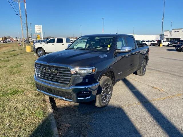 2025 RAM Ram 1500 RAM 1500 LARAMIE CREW CAB 4X4 64 BOX