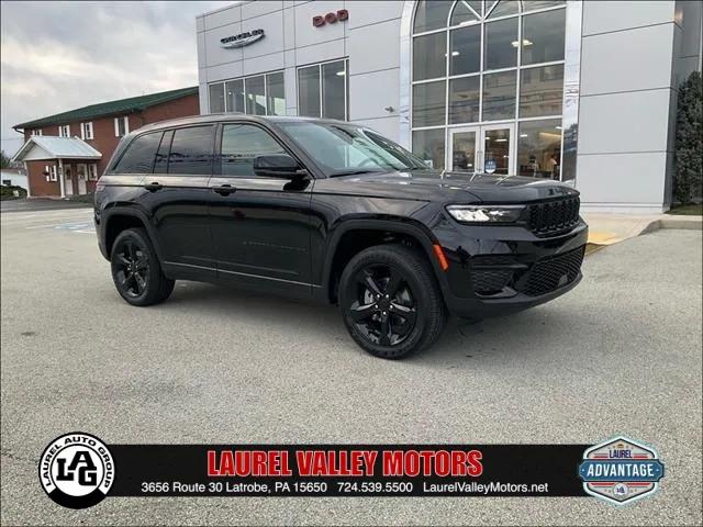 2025 Jeep Grand Cherokee GRAND CHEROKEE ALTITUDE X 4X4