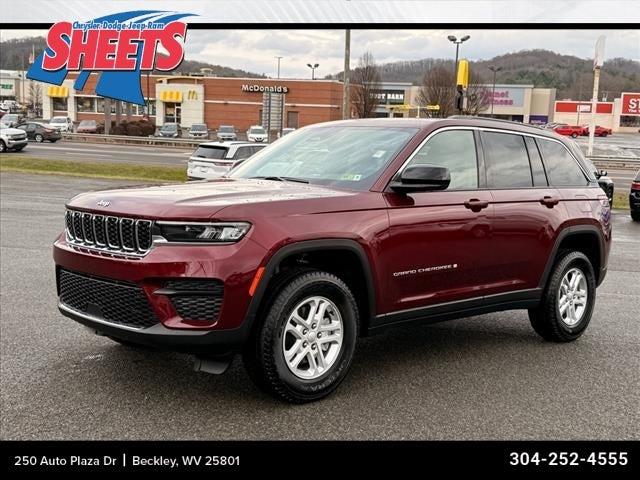 2025 Jeep Grand Cherokee GRAND CHEROKEE LAREDO 4X4