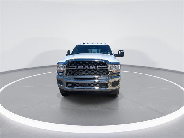 2024 RAM Ram 3500 RAM 3500 TRADESMAN CREW CAB 4X4 64 BOX