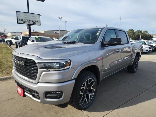 2025 RAM Ram 1500 RAM 1500 LARAMIE CREW CAB 4X4 57 BOX