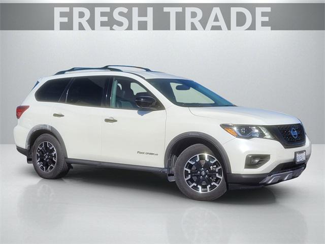 2020 Nissan Pathfinder