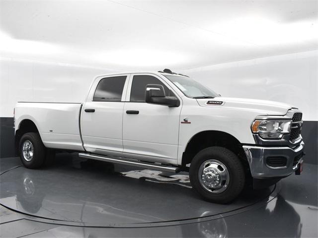 2024 RAM Ram 3500 RAM 3500 TRADESMAN CREW CAB 4X4 8 BOX