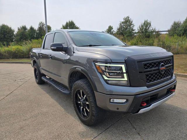 2021 Nissan TITAN Crew Cab PRO-4X 4x4