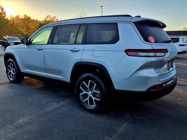 2024 Jeep Grand Cherokee GRAND CHEROKEE L LIMITED 4X4