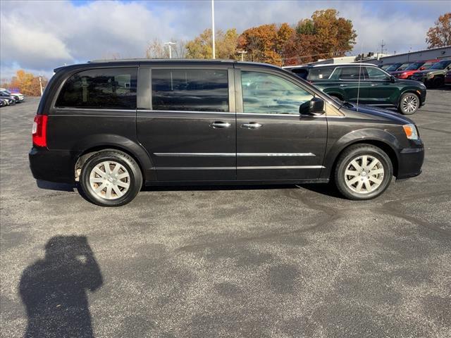 2015 Chrysler Town and Country Touring