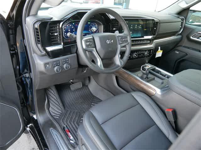 2025 Chevrolet Silverado 1500 4WD Crew Cab Short Bed LT Trail Boss