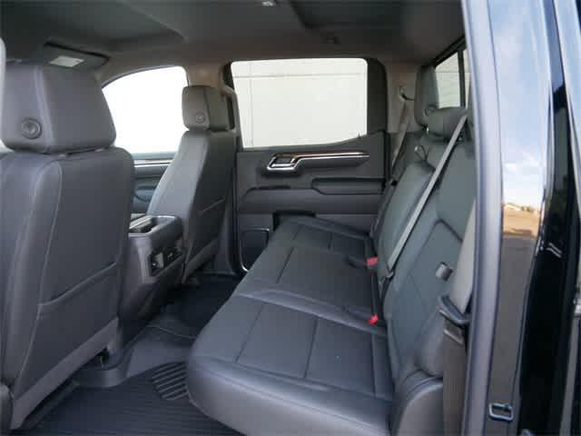 2025 Chevrolet Silverado 1500 4WD Crew Cab Short Bed LT Trail Boss