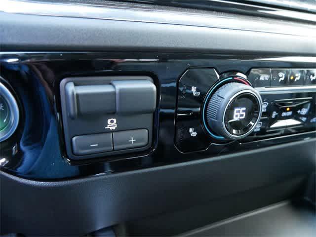 2025 Chevrolet Silverado 1500 4WD Crew Cab Short Bed LT Trail Boss