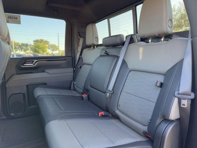 2025 Chevrolet Silverado 2500HD 4WD Crew Cab Standard Bed ZR2