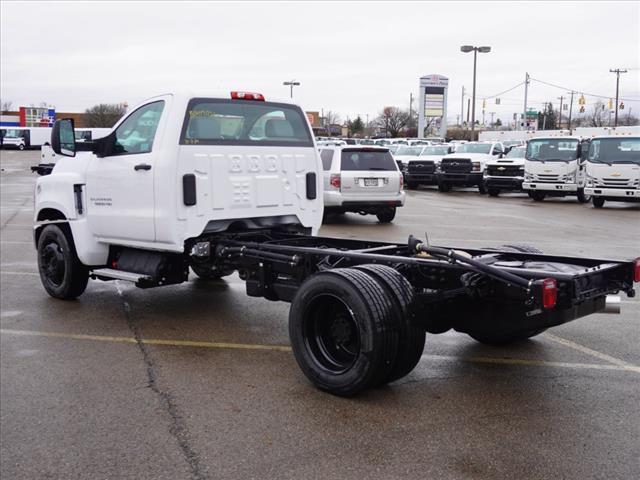2024 Chevrolet Silverado 6500HD 1WT