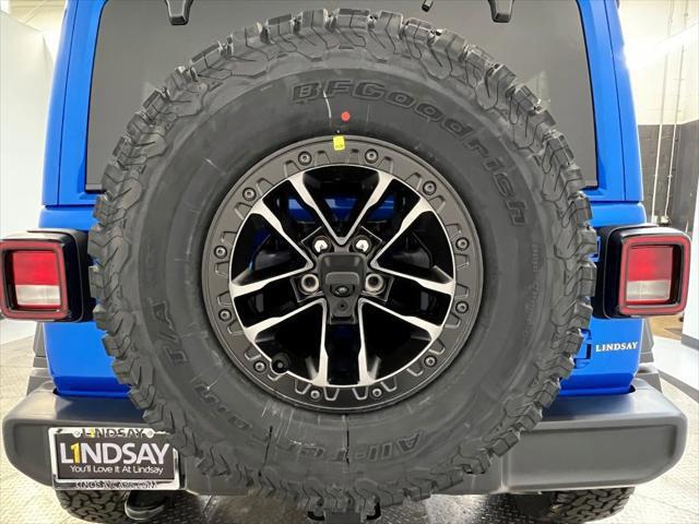 New 2025 Jeep Wrangler Willys New 2025 Jeep Wrangler Willys