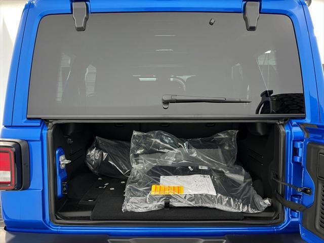 New 2025 Jeep Wrangler Willys New 2025 Jeep Wrangler Willys