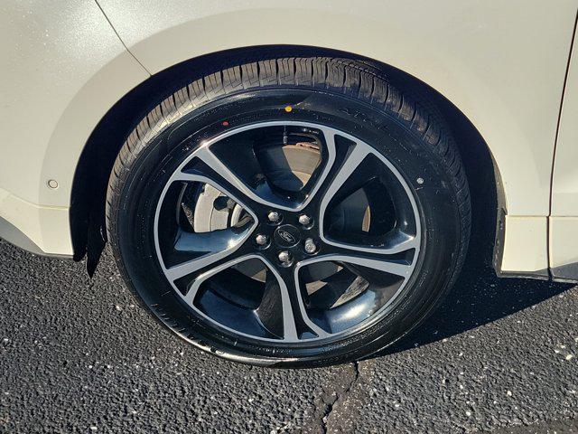 2021 Ford Edge ST