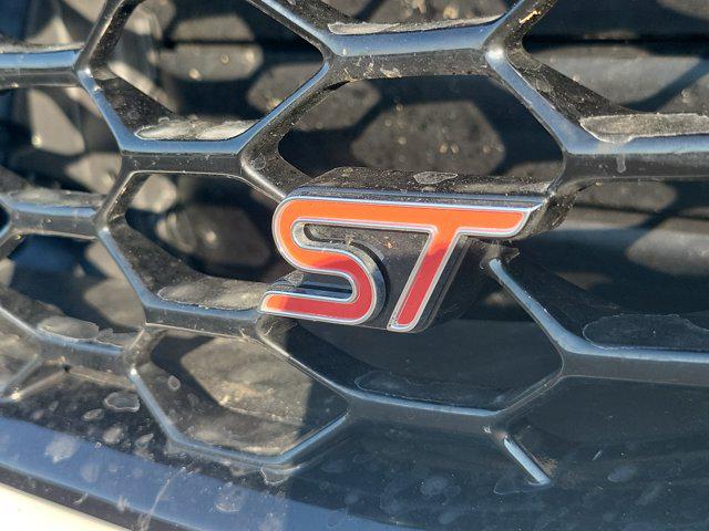 2021 Ford Edge ST