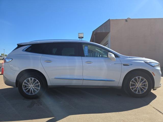 2023 Buick Enclave Essence FWD