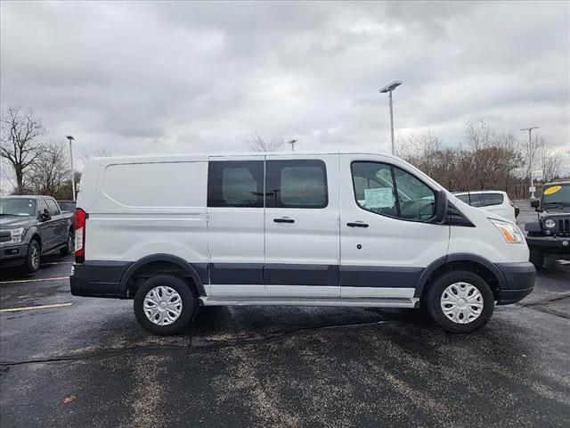 2018 Ford Transit-250 Base w/60/40 Pass-Side Cargo Doors