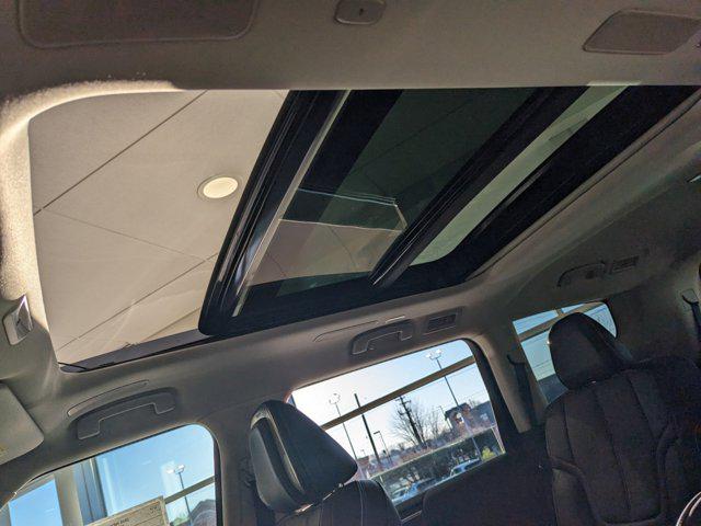 2025 INFINITI QX80 SENSORY AWD