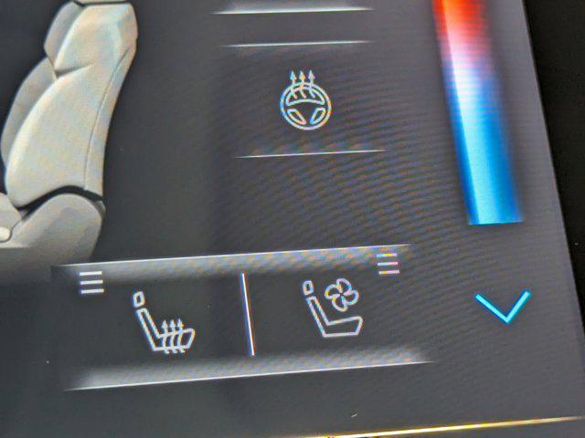 2025 INFINITI QX80 SENSORY AWD