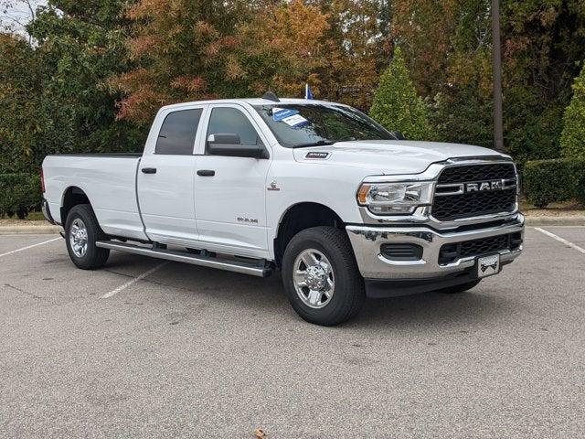 2022 RAM 3500 Tradesman Crew Cab 4x4 8 Box