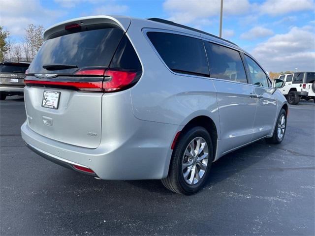 2022 Chrysler Pacifica Touring L AWD