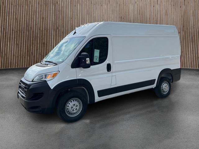 2025 RAM Ram ProMaster RAM PROMASTER 2500 TRADESMAN CARGO VAN HIGH ROOF 136 WB