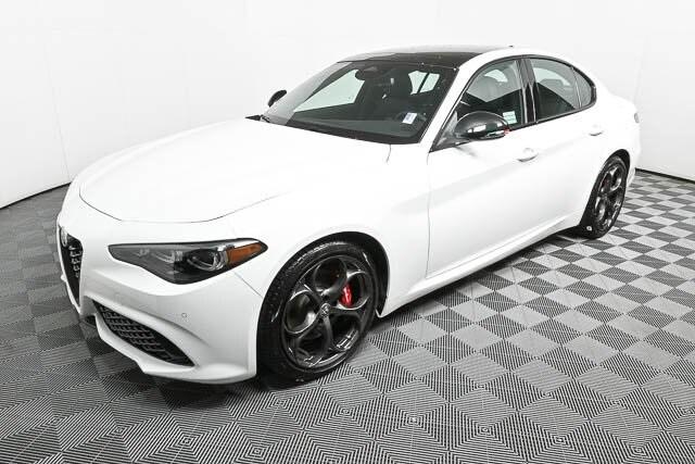 2025 Alfa Romeo Giulia GIULIA TRIBUTO ITALIANO