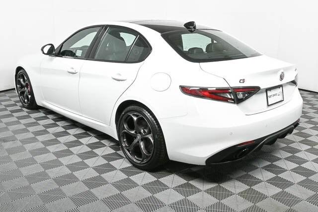 2025 Alfa Romeo Giulia GIULIA TRIBUTO ITALIANO