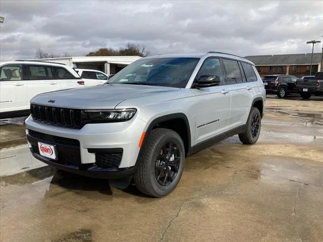 2025 Jeep Grand Cherokee GRAND CHEROKEE L ALTITUDE X 4X4