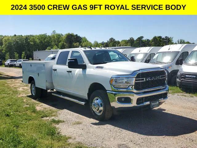 2024 RAM Ram 3500 Chassis Cab RAM 3500 TRADESMAN CREW CAB CHASSIS 4X4 60 CA